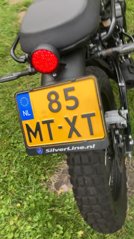Mutt Razorback 250cc zwart