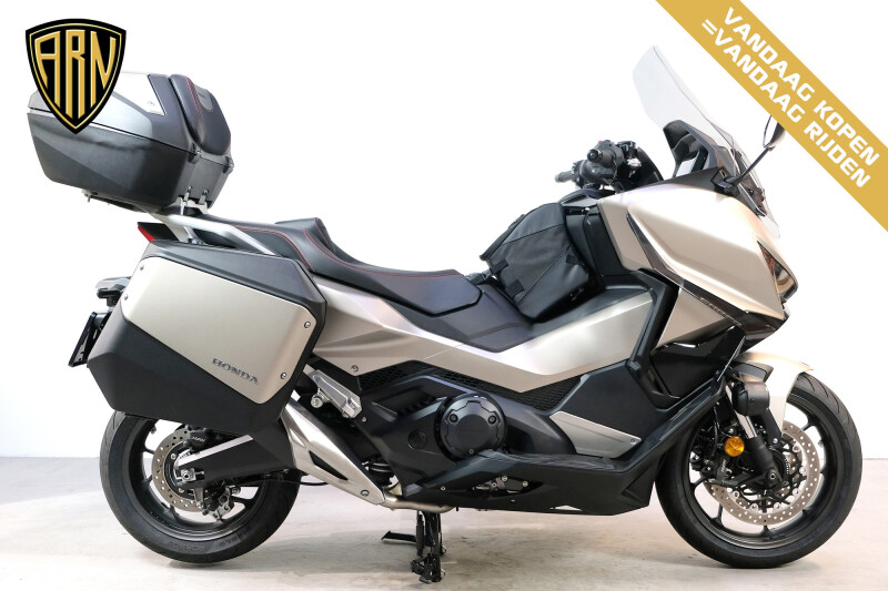 Honda NSS 750 Forza