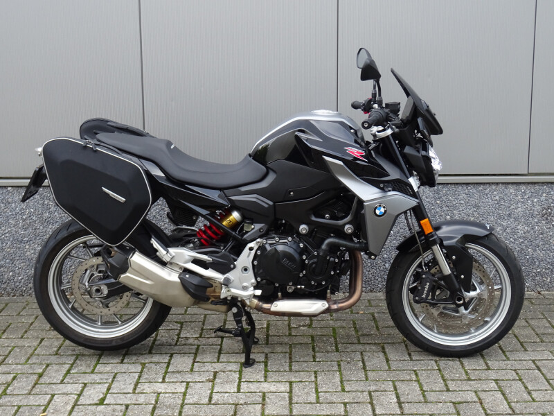 BMW F 900 R