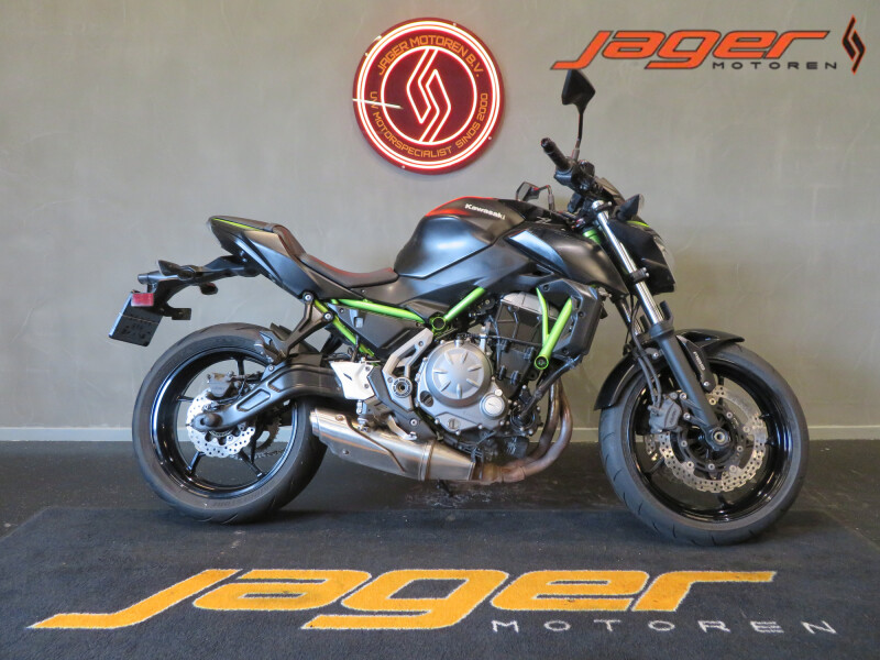 KAWASAKI Z 650 Z650 ABS SUPER FRAAI!