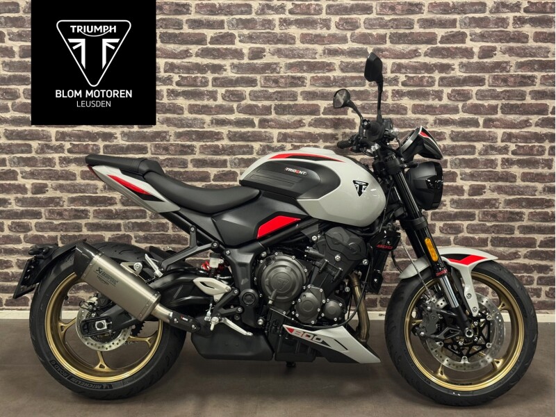 Triumph TRIDENT 800