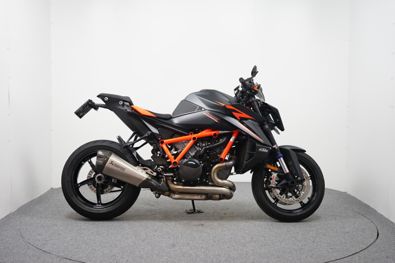 KTM 1390 SUPERDUKE R EVO