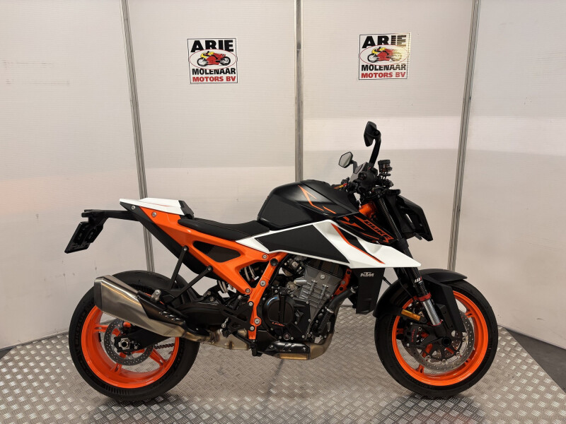 KTM 990 Duke R