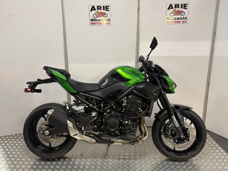 Kawasaki Z 900 ( 70 kW )
