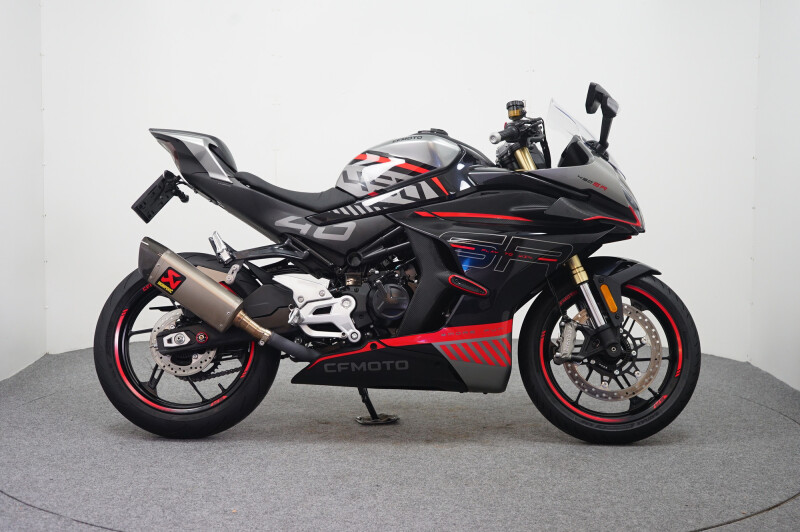 CFMOTO 450 SR