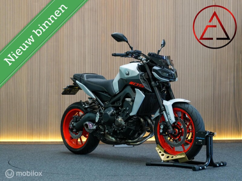 Yamaha MT-09 (2019) | 115pk | Night Fluo | Quickshifter