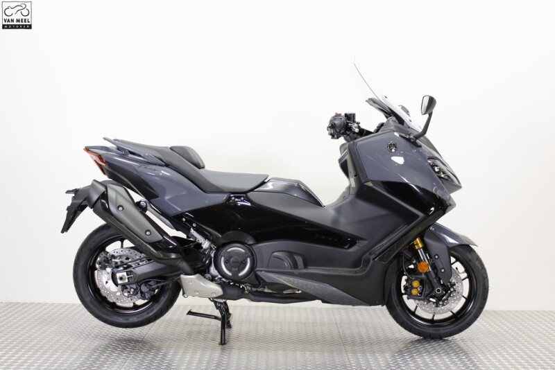 Yamaha TMAX Tech MAX