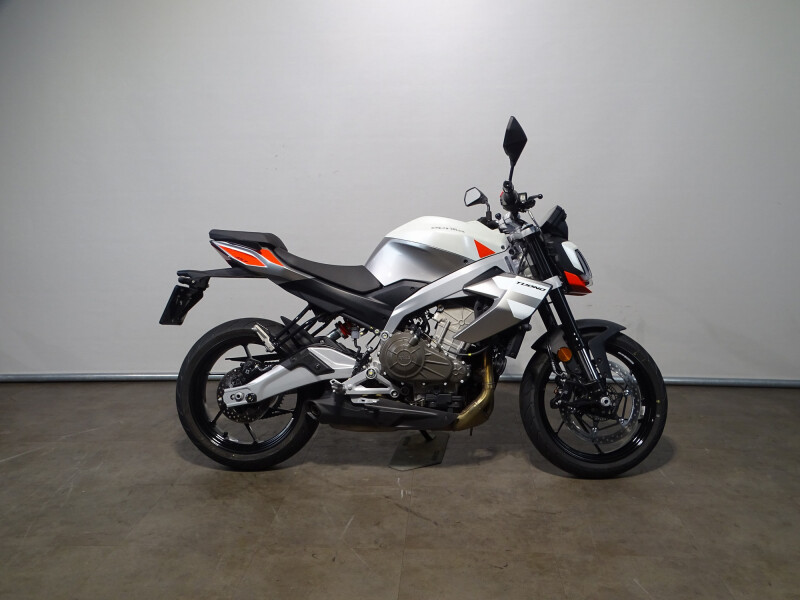 Aprilia TUONO 457
