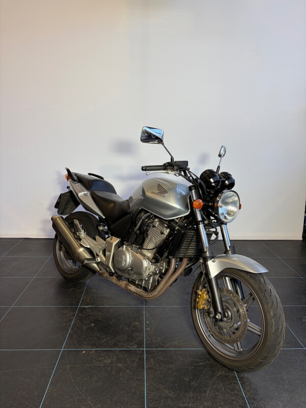Honda Tour CBF 500 ABS