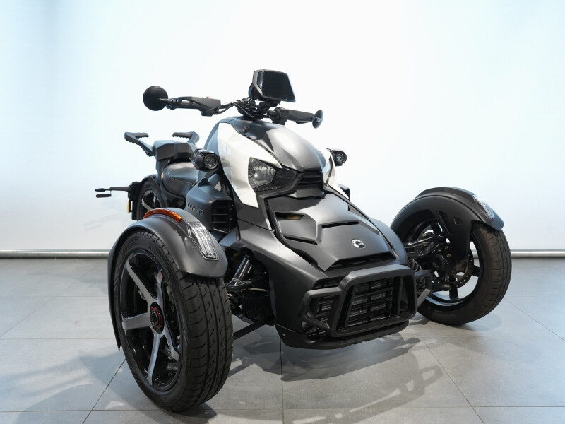 Can-Am RYKER 900 SPORT
