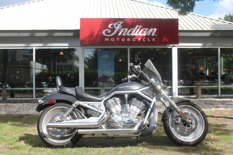 Harley-Davidson V-Rod  VRSCA V-rod
