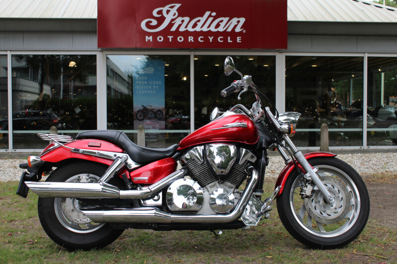 Honda VTX 1300  VTX1300 S