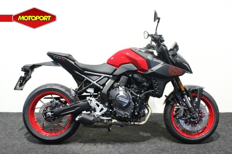Suzuki GSX-8S