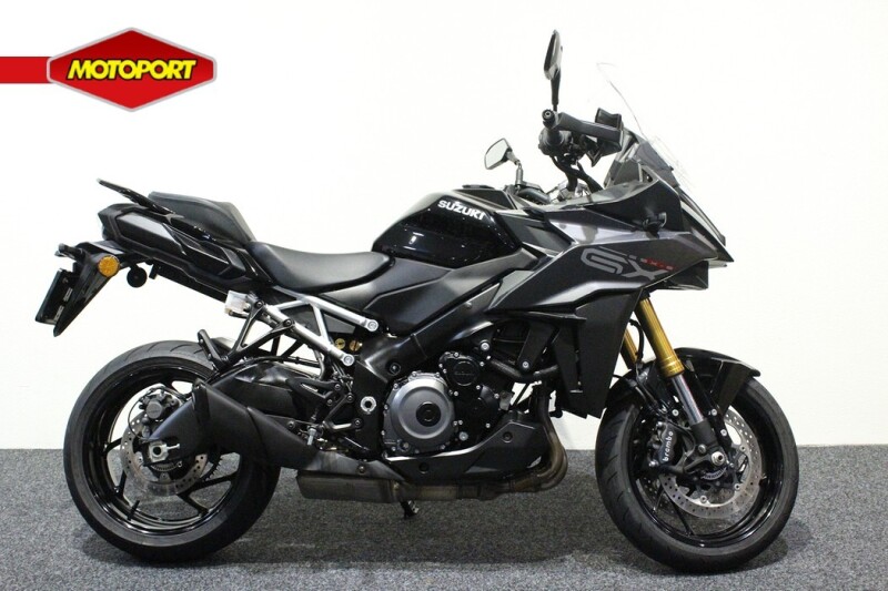 Suzuki GSX-S 1000 GX