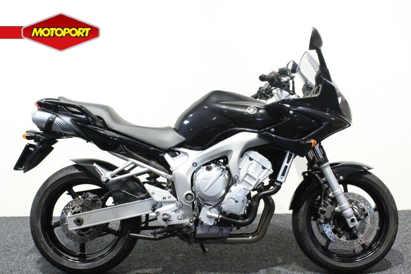 Yamaha FZ 6-S FAZER