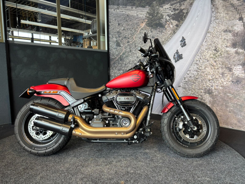Harley-Davidson FXFBS Fat Bob 114 Solid Col.