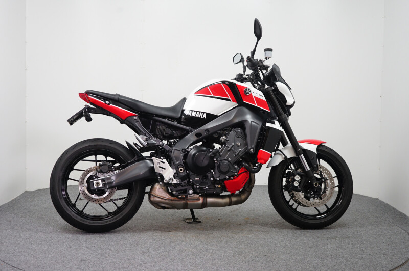 Yamaha MT-09