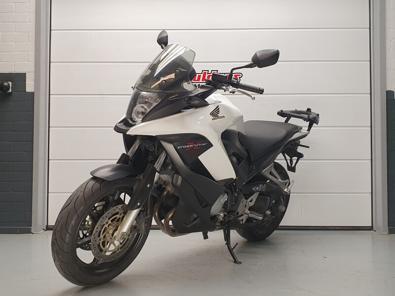 Honda VFR 800 XA CROSSRUNNER