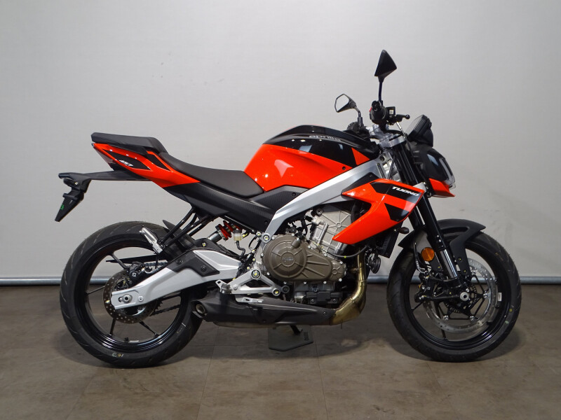 Aprilia TUONO 457
