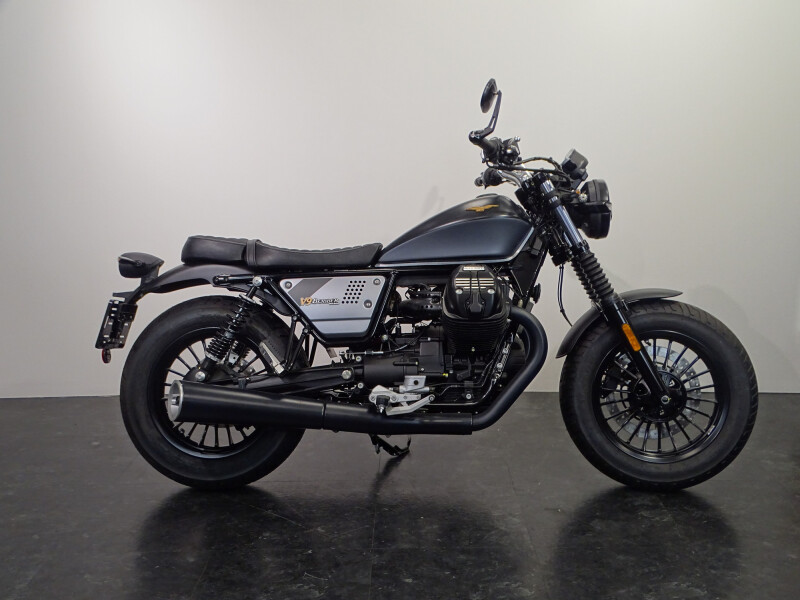 Moto Guzzi V 9 BOBBER SPECIAL EDITION