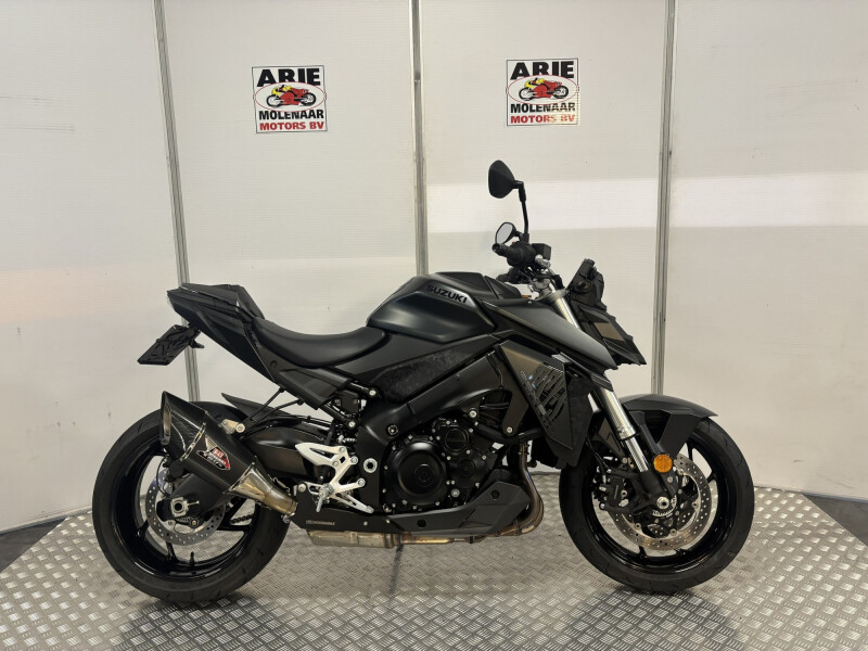 Suzuki GSX-S950