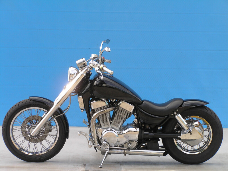 SUZUKI VS 1400