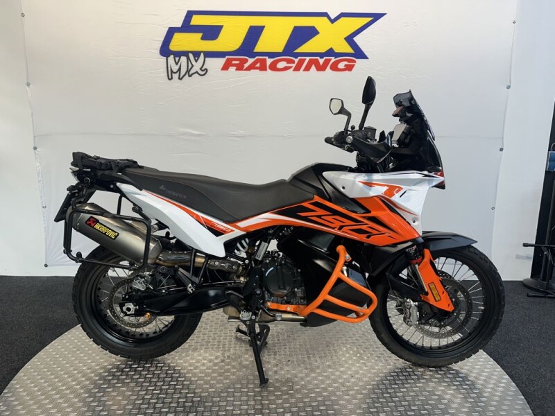KTM 790 ADVENTURE
