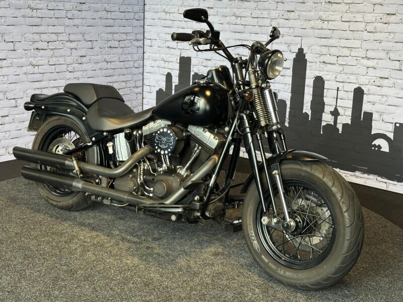 Harley-Davidson FLSTSB CROSS-BONES