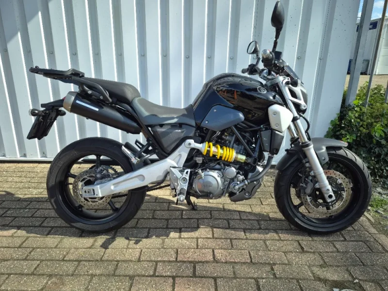 Yamaha MT-03 uit 2006, mooie naked met weinig Km