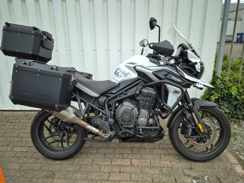Triumph Tiger 1200SE Alpine uit 2020, dikke Allroad