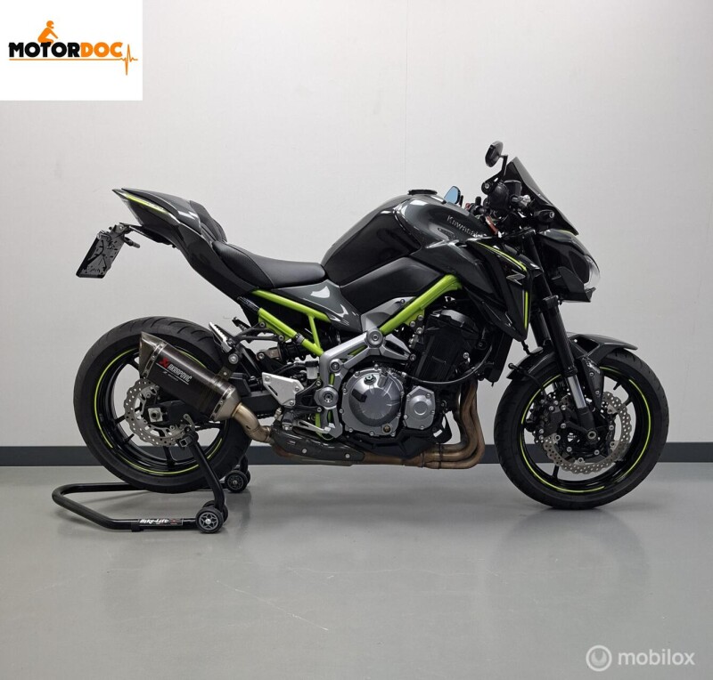 Kawasaki Z900, akrapovic, performance,