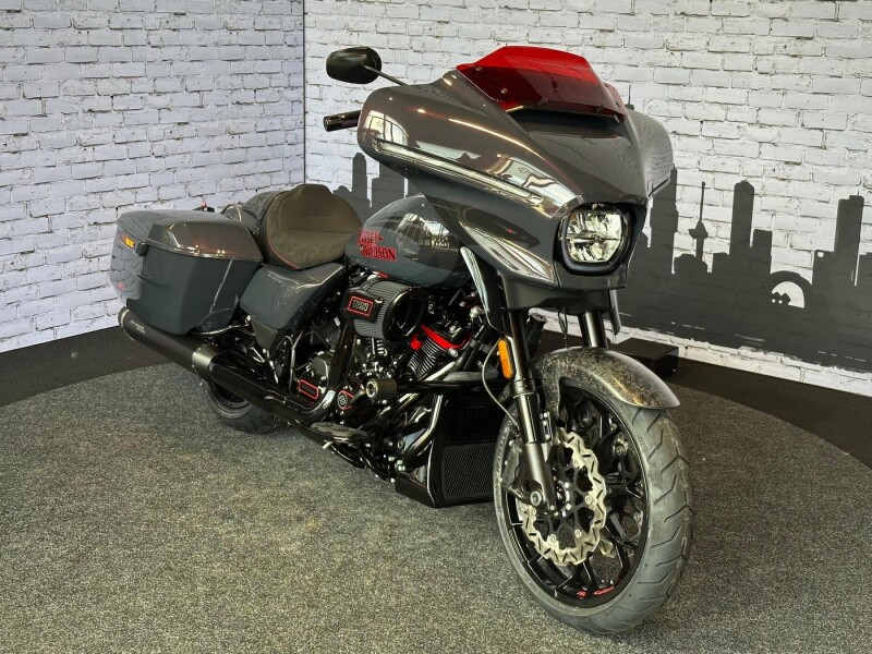 Harley-Davidson FLHXSTSE CVO STREET GLIDE ST CVO Color