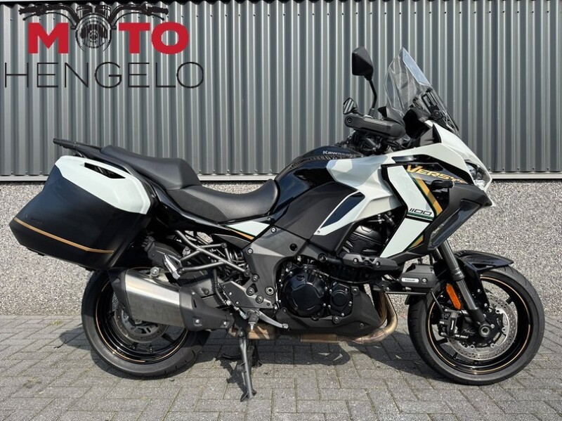 Kawasaki VERSYS 1100 SE TOURER+