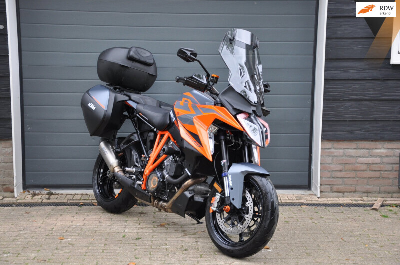 KTM 1290 SuperDuke GT ABS Ram vol en dealer onderhouden!