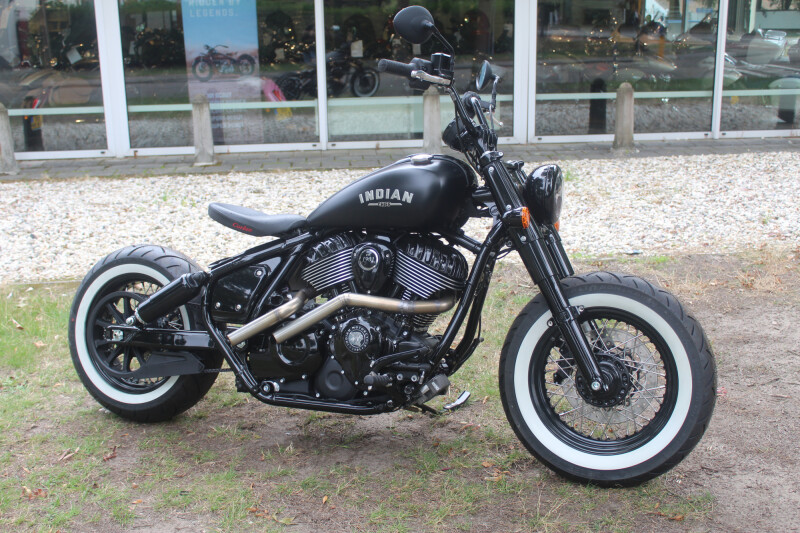 Indian Chief  Chief bobber darkhorse custombike