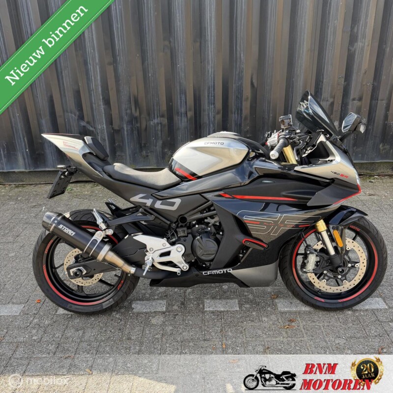 CFMoto 450SR