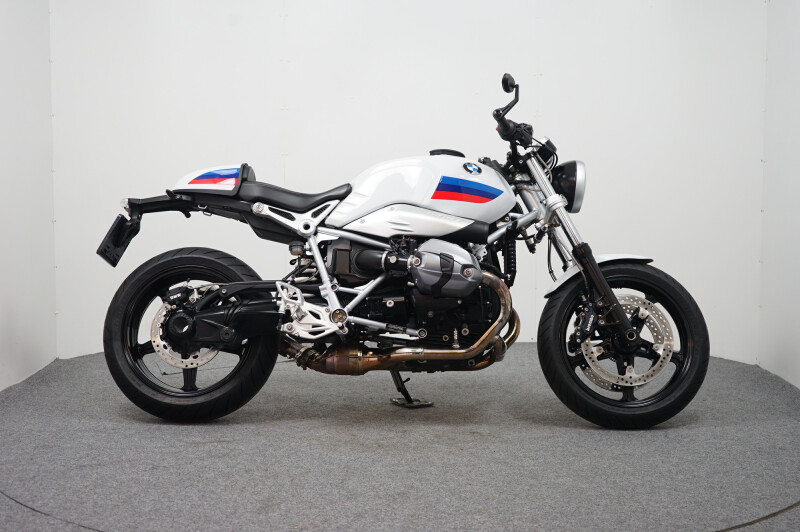 BMW R NINE T RACER