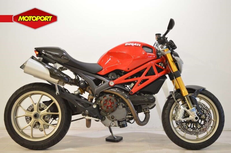 Ducati MONSTER 1100 S