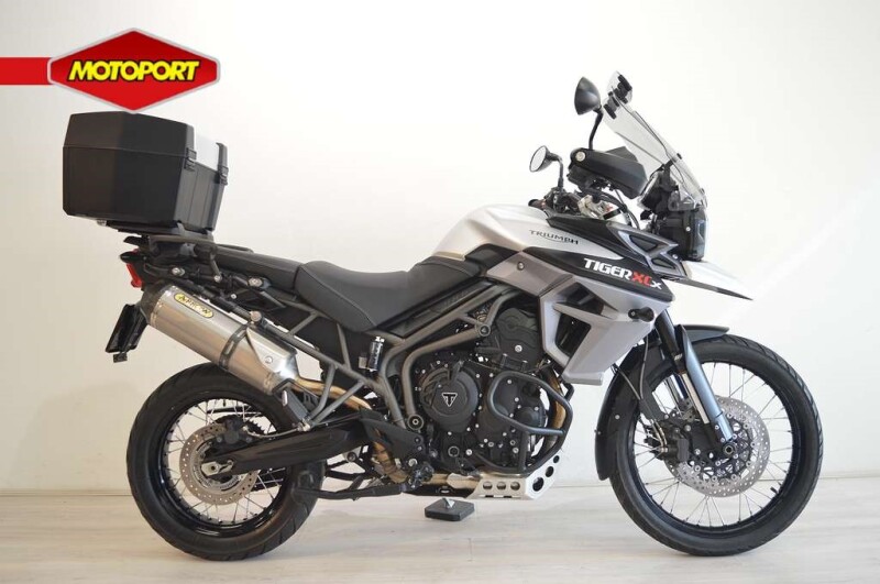 Triumph TIGER 800 XCX