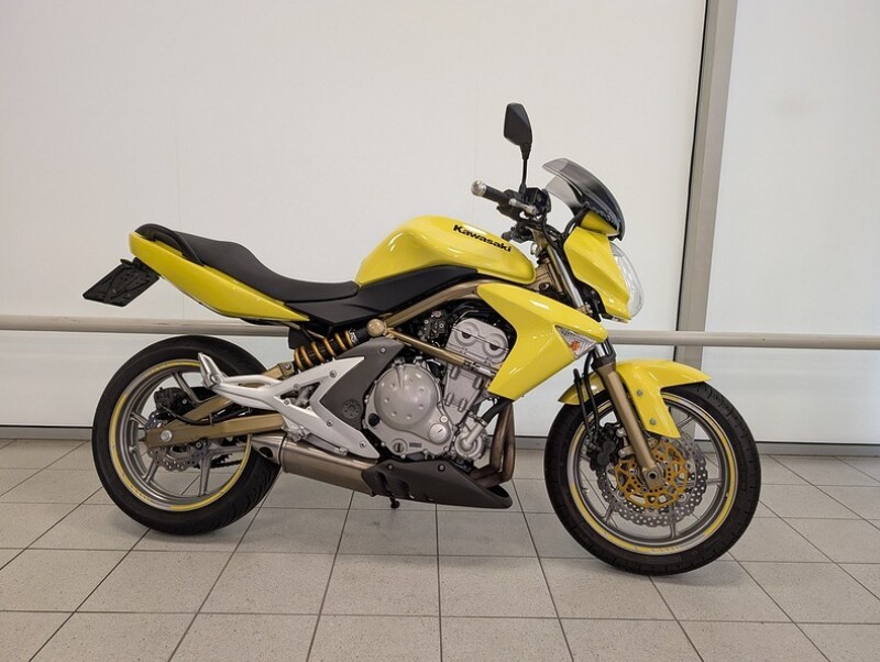 Kawasaki ER-6N