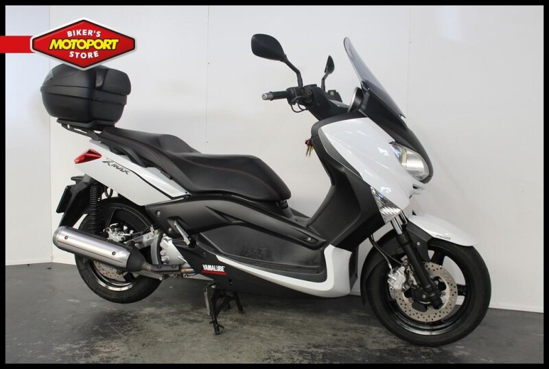 Yamaha X MAX 250