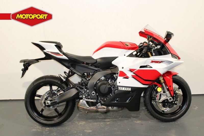 Yamaha YZF R9 70th anniversary