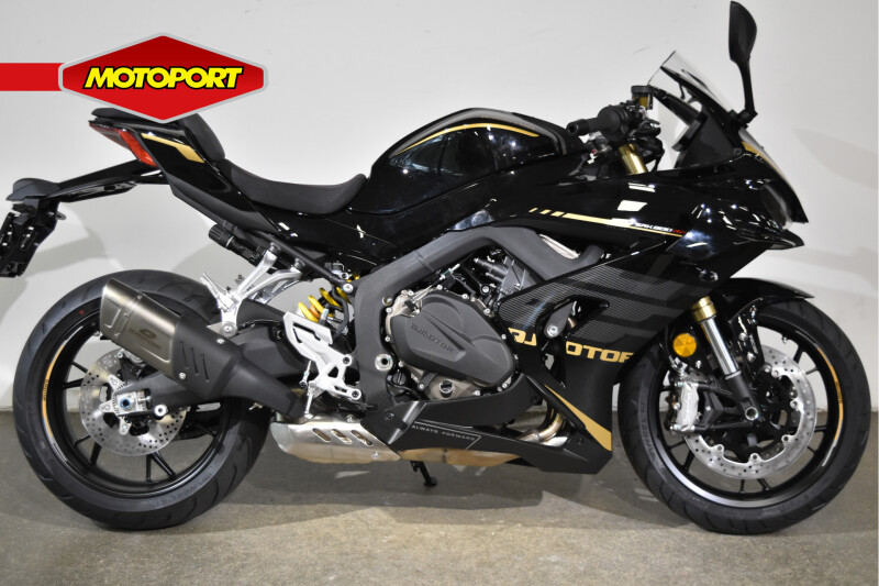 QJMOTOR SRK 800 RR