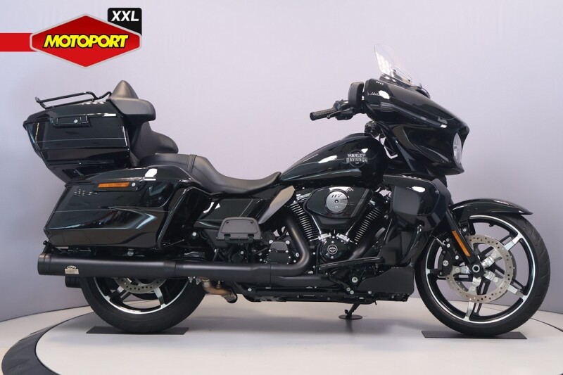 Harley-Davidson STREET GLIDE ULTRA