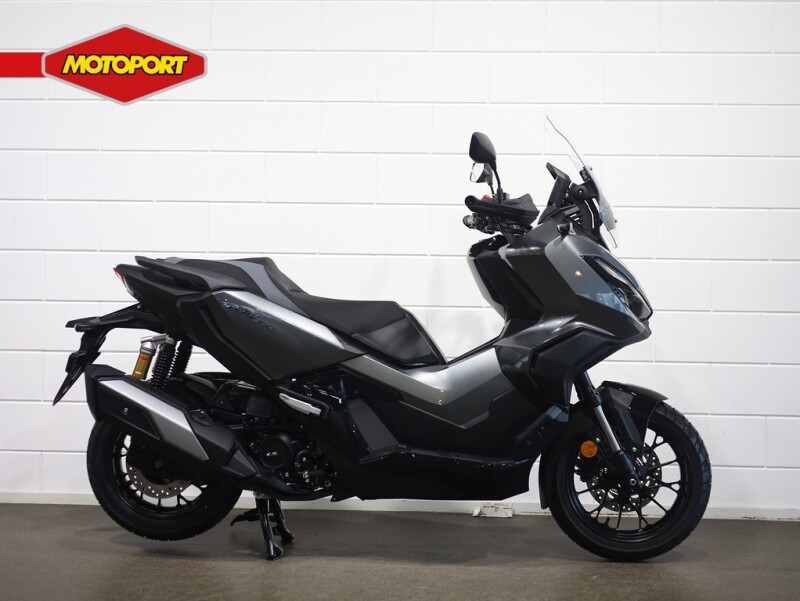 Honda ADV 350
