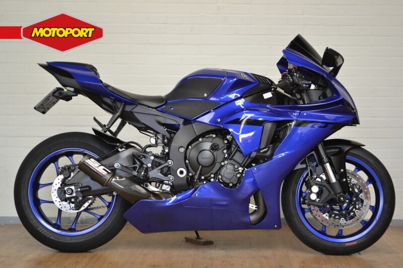Yamaha YZF R1