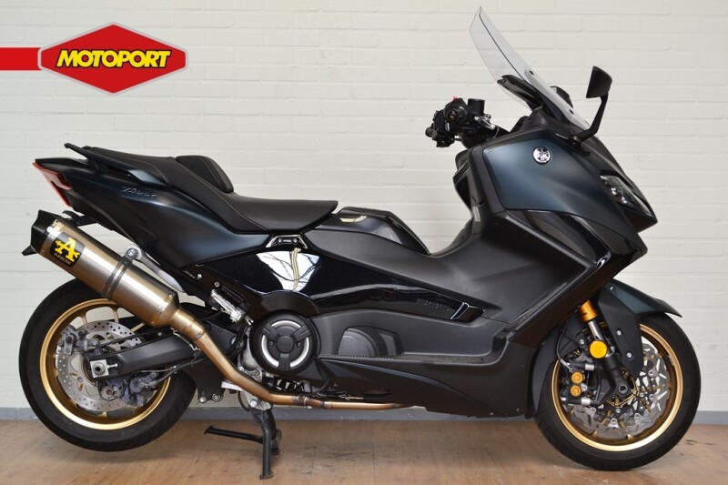 Yamaha TMAX Tech Max