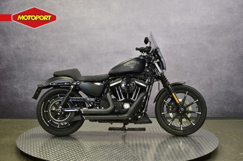 Harley-Davidson SPORTSTER 883 IRON