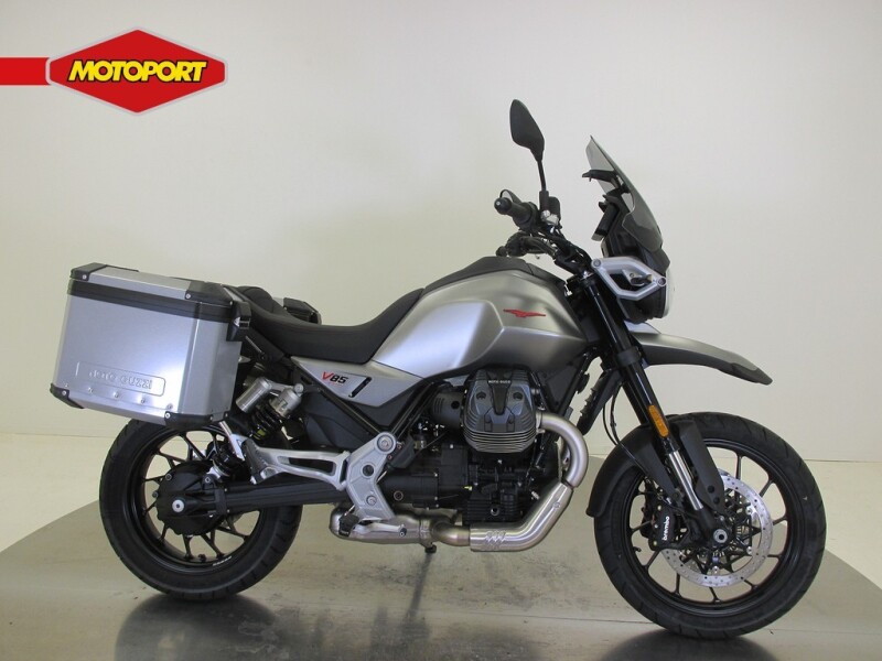 Moto Guzzi V85 TT STRADA