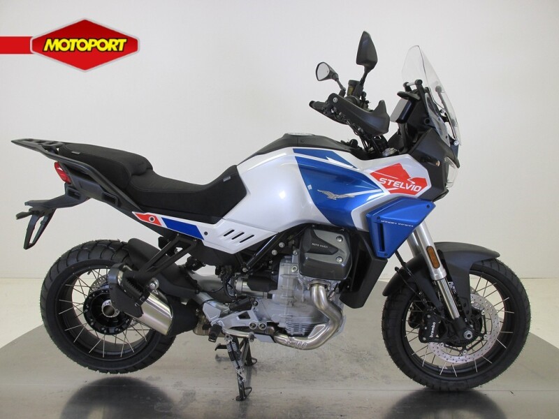 Moto Guzzi STELVIO DUECENTO TRIBUTO